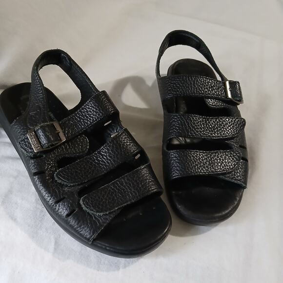 PROPET Breezy Walker size 5 black leather buckle closure fab soles gently worn - Picture 1 of 14